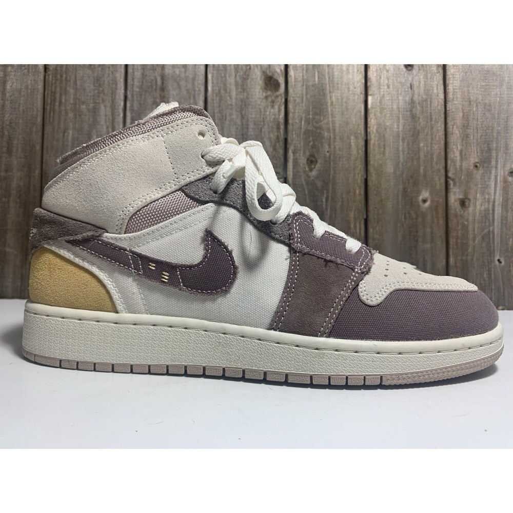Air Jordan RETRO 1 MID SE CRAFT 'TAUPE HAZE' (GS) SZ 7 [DZ4466-102] Grade School